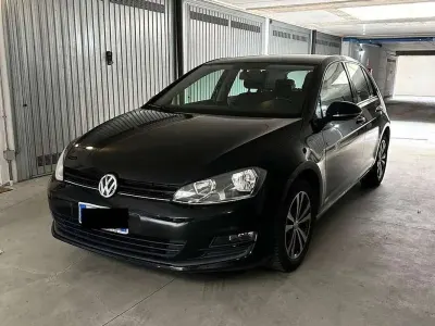 Usata VW Golf VII Comfortline 110 CV (80 kW) 2015 Nero Berlina