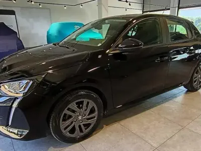 Usata Peugeot 208 Active 75 CV (55 kW) 2022 Nero Utilitaria