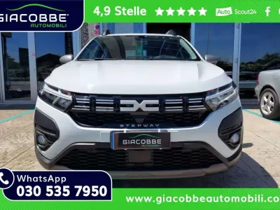 Usata Dacia Sandero Expression 101 CV (74 kW) 2023 Bianco ghiaccio Berlina