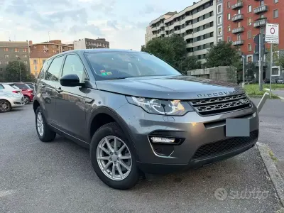 Usata Land Rover Discovery Sport SE 150 CV (110 kW) 2017 Grigio SUV