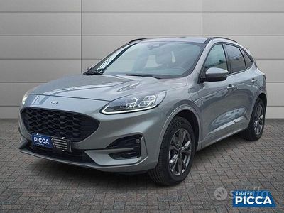 Usata Ford Kuga ST-Line X 152 CV (111 kW) 2022 Grigio SUV