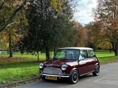 Usata Mini Cooper 63 CV (46 kW) 2000 Rosso Utilitaria