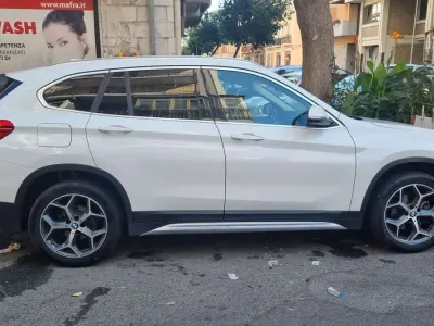 Usata BMW X1 Efficient Dynamics 150 CV (110 kW) 2019 Bianco SUV