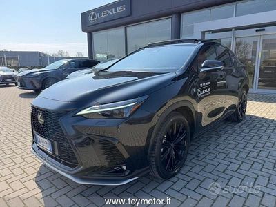 Usata Lexus NX450h+ Sport Line 309 CV (227 kW) 2024 Grigio SUV