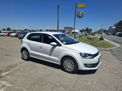 Usata VW Polo 75 CV (55 kW) 2014 Bianco Berlina