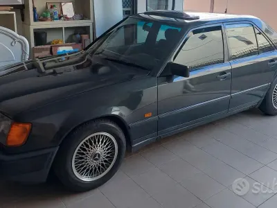 Usata Mercedes 200 122 CV (89 kW) 1989