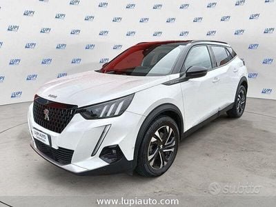 Usata Peugeot 2008 GT-line 131 CV (96 kW) 2020 Bianco SUV