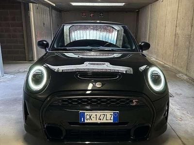 Usata Mini Cooper S Business 178 CV (130 kW) 2022 Nero Utilitaria