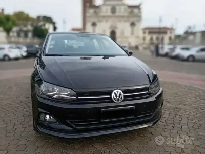 Usata VW Polo 95 CV (69 kW) 2018 Nero Utilitaria