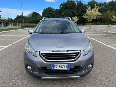 Usata Peugeot 2008 Active 92 CV (67 kW) 2015 Argento SUV