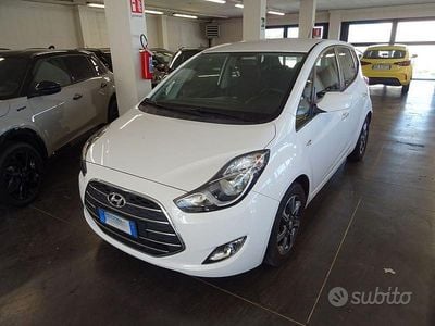Usata Hyundai ix20 Comfort 90 CV (66 kW) 2017 Bianco Utilitaria