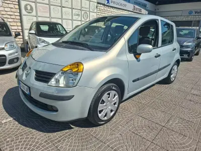 Usata Renault Modus 75 CV (55 kW) 2006 Blu Monovolume