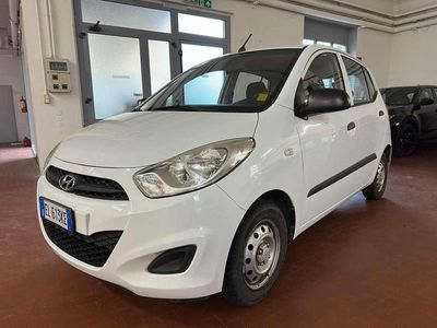 Usata Hyundai i10 Classic 69 CV (50 kW) 2012 Bianco Utilitaria