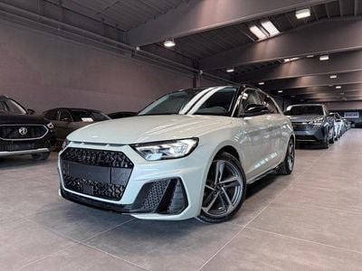 Käytetty Audi A1 Sport 116 HP (85 kW) 2025 Harmaa Katumaasturi