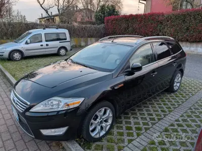 Usata Ford Mondeo 140 CV (102 kW) 2008 Nero Station wagon