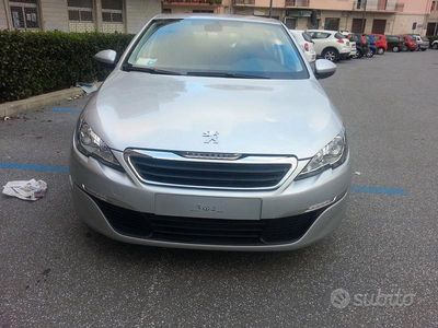 Usata Peugeot 308 Active 116 CV (85 kW) 2014 Grigio Berlina