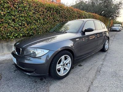 Grigio Usata 2007 BMW 118 Utilitaria | 4200 € (Buon prezzo)