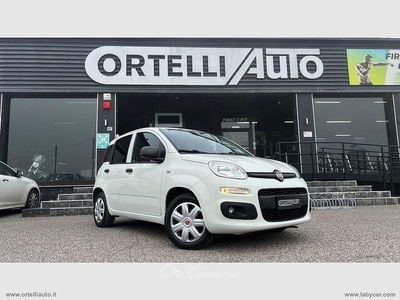 Begagnad Fiat Panda Pop 69 HK (50 kW) 2019 Vit Van