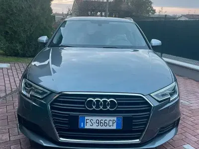 Usata Audi A3 116 CV (85 kW) 2018 Berlina