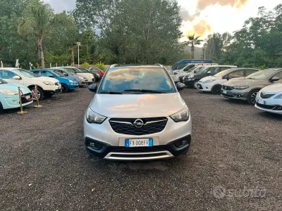 Usata Opel Crossland X 102 CV (75 kW) 2019 Grigio SUV