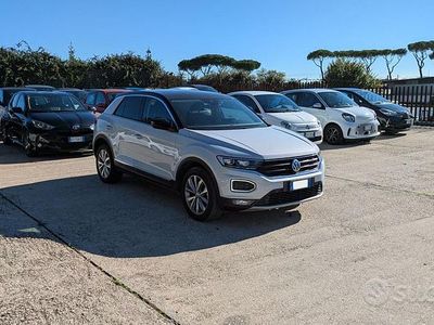 Usata VW T-Roc 116 CV (85 kW) 2018 Bianco SUV