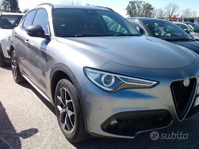 Usata Alfa Romeo Stelvio Tech Edition 190 CV (139 kW) 2020 Grigio SUV