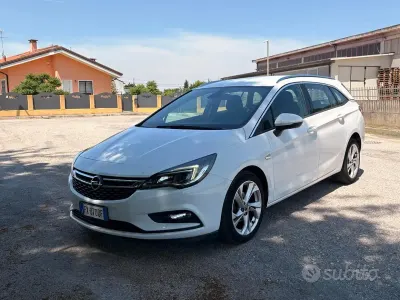 Usata Opel Astra Business 110 CV (80 kW) 2019 Bianco Station wagon