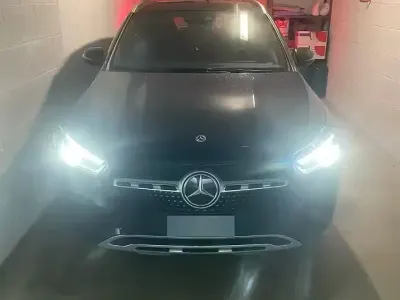 Usata Mercedes GLA180 136 CV (100 kW) 2021 Nero SUV