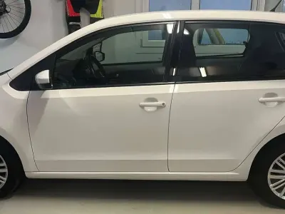 Usata VW up! Sportline 65 CV (47 kW) 2021 Bianco Utilitaria