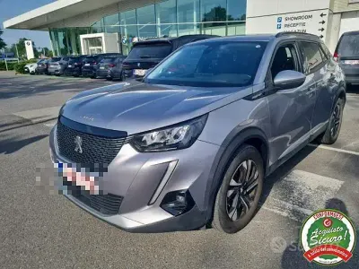 Usata Peugeot 2008 Allure 131 CV (96 kW) 2021 Grigio SUV