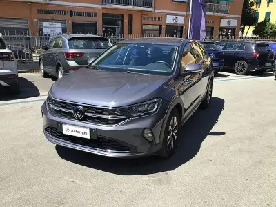 Usata VW Taigo Life 95 CV (69 kW) 2023 Grigio SUV