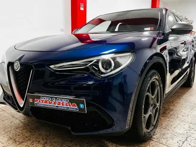 Usata Alfa Romeo Stelvio Business 160 CV (117 kW) 2020 Blu SUV
