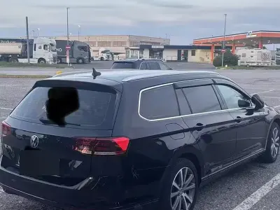 Usata VW Passat 122 CV (89 kW) 2021 Nero Station wagon