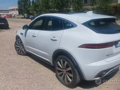 Usata Jaguar E-Pace R-Dynamic 180 CV (132 kW) 2018 Bianco SUV