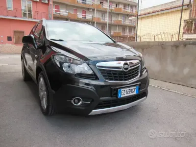 Usata Opel Mokka Cosmo 116 CV (85 kW) 2015 Nero SUV