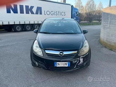 Usata Opel Corsa 75 CV (55 kW) 2008 Nero Utilitaria