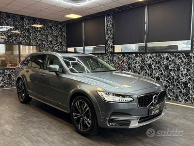 Usata Volvo V90 CC Pro 235 CV (172 kW) 2018 Grigio Station wagon