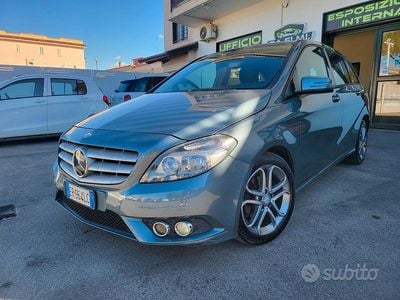 Usata Mercedes B200 Executive 136 CV (100 kW) 2013 Grigio Monovolume