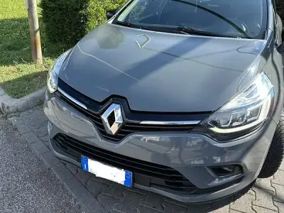 Usata Renault Clio IV Intens 75 CV (55 kW) 2019 Berlina