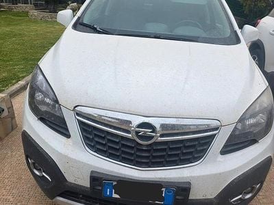 Usata Opel Mokka 130 CV (95 kW) 2015 Bianco SUV