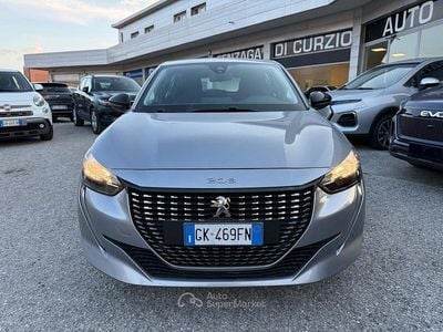 Usata Peugeot 208 102 CV (75 kW) 2022 Argento Utilitaria
