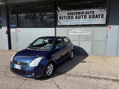 Usata Suzuki Swift GLX 92 CV (67 kW) 2006 Blu Utilitaria