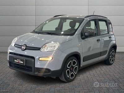 Occasion Fiat Panda Cross Cross 69 ch (50 kW) 2021 Gris Citadine