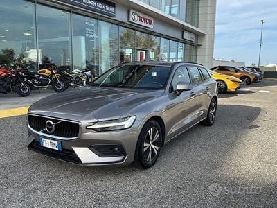 Usata Volvo V60 Business Edition 2018 Grigio Station wagon