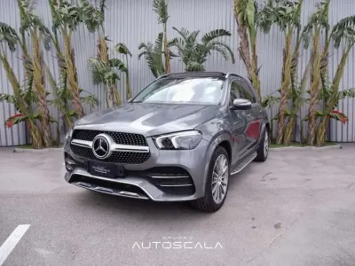 Usado Mercedes GLE300 Premium 272 CV (200 kW) 2023 Gris SUV