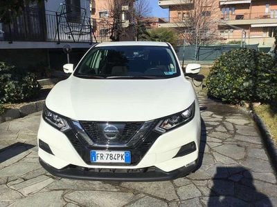 Usata Nissan Qashqai 131 CV (96 kW) 2018 Bianco SUV