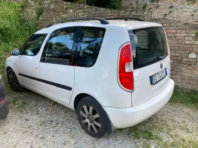 Usata Skoda Roomster Ambition 86 CV (63 kW) 2011 Bianco Monovolume