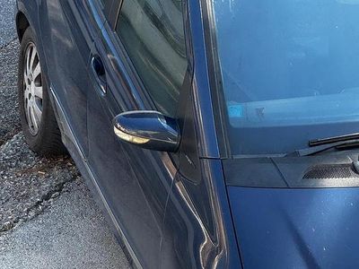 Usata Mercedes A180 95 CV (69 kW) 2005 Blu Berlina