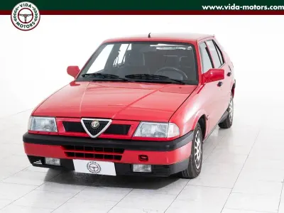 Usata Alfa Romeo 33 90 CV (66 kW) 1992 Rosso Berlina