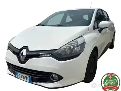 Usata Renault Clio IV Zen 75 CV (55 kW) 2016 Bianco Berlina